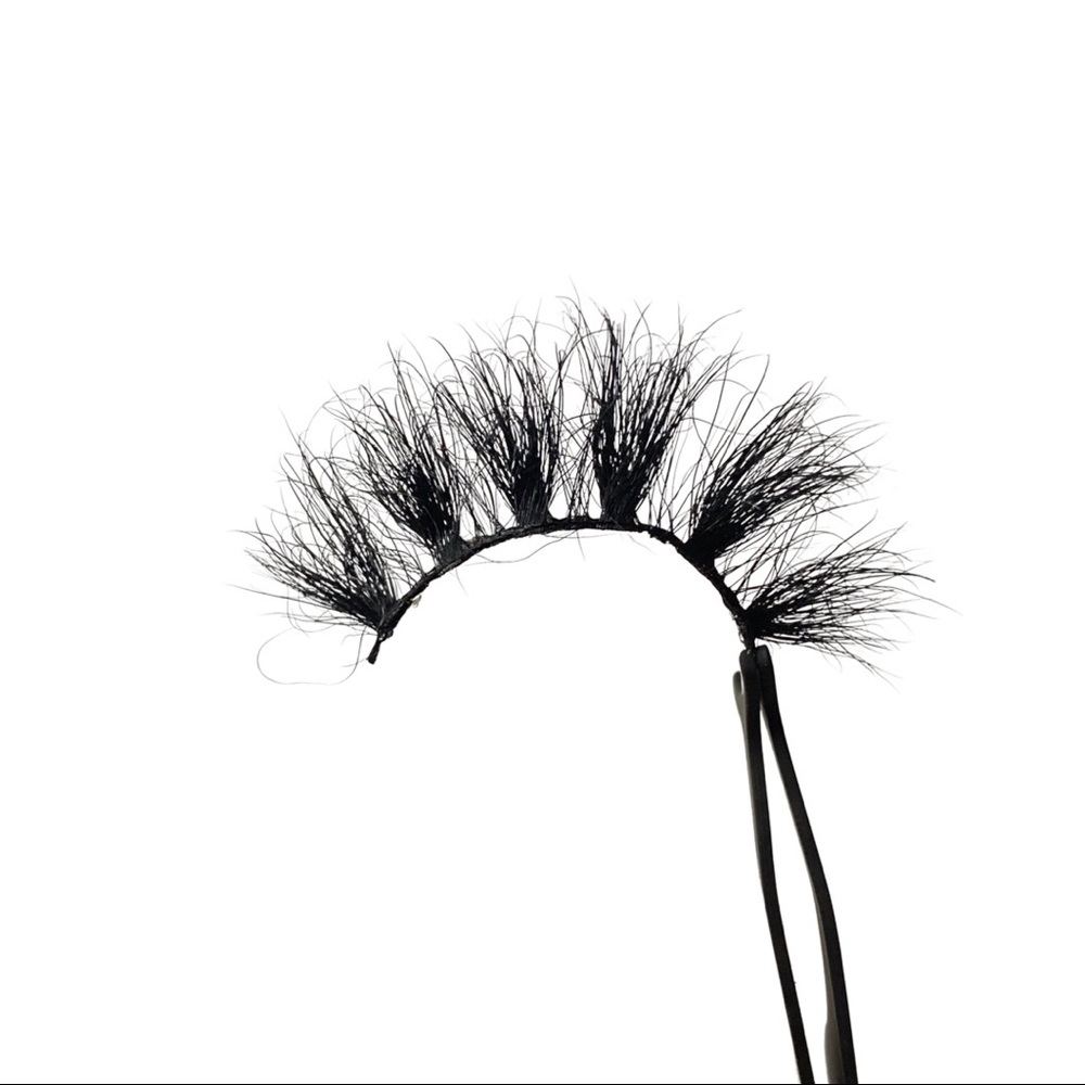 Pink Lash Box - Picture 3 of 4